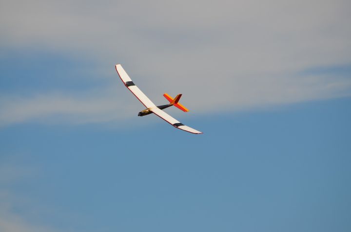 Radio-controlled Aviation - glider, rc glider, radio controlled plane